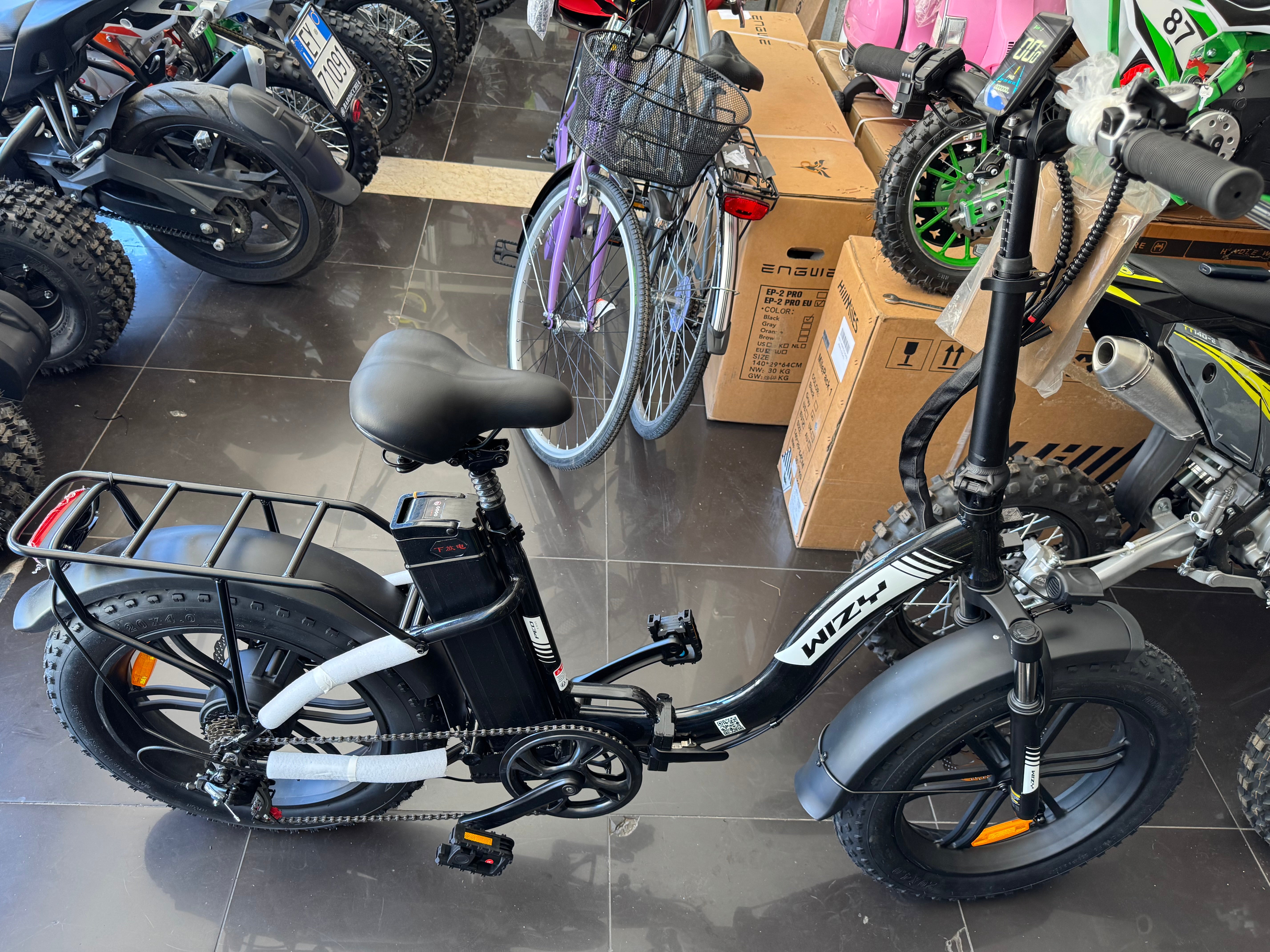 E-Bike Wizy A10 - Motore 250W - Batteria 48V 15,6Ah - Freni Idraulici