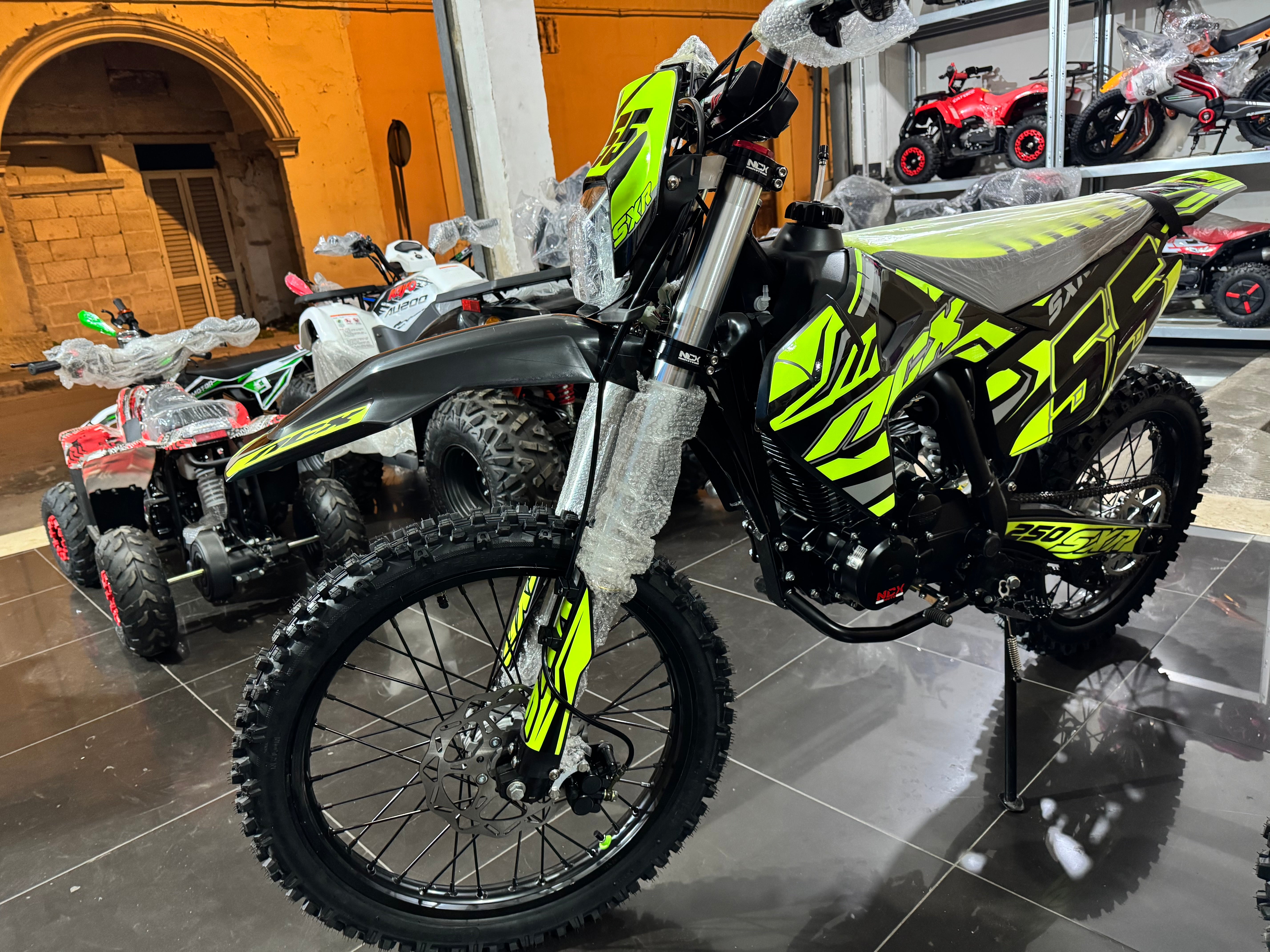 Cross NXC SXR 250cc 4T Ruote 21/18