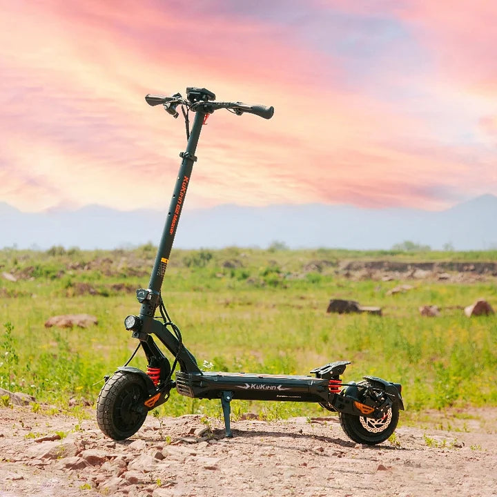 E-Scooter Kukirin G2 Master - Doppio motore 1000w - Batteria 52V 20,8 Ah -  25km/h (off road 60 km/h) Pneumatico 10x2.75-6.5