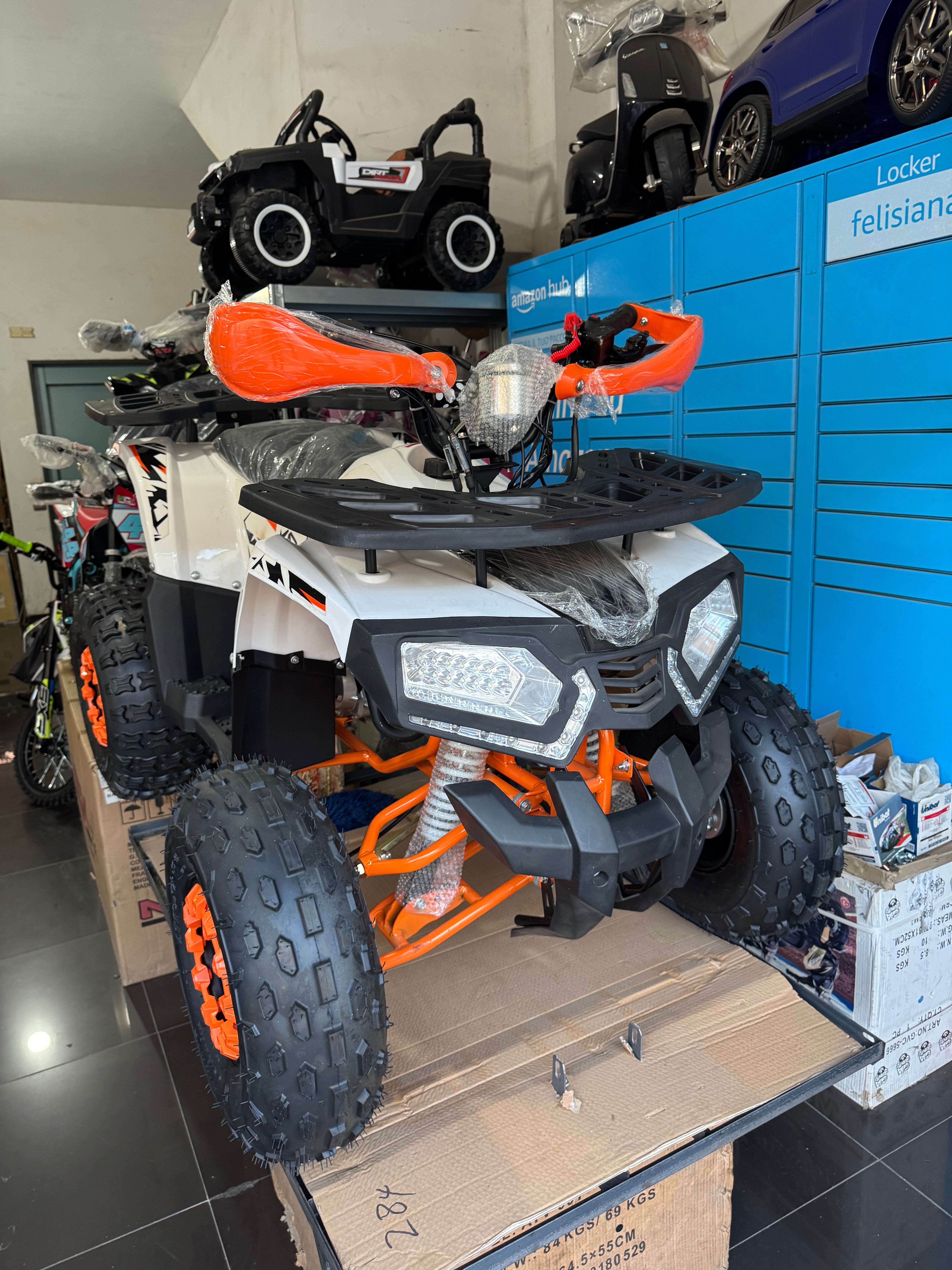 Quad Hunter 125 cc 4 tempi 1 + R Ruote 8”